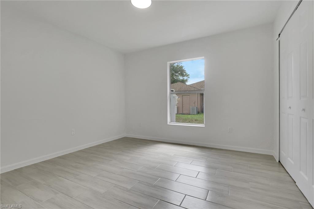 4733/4735 30th St Sw Property Photo 18