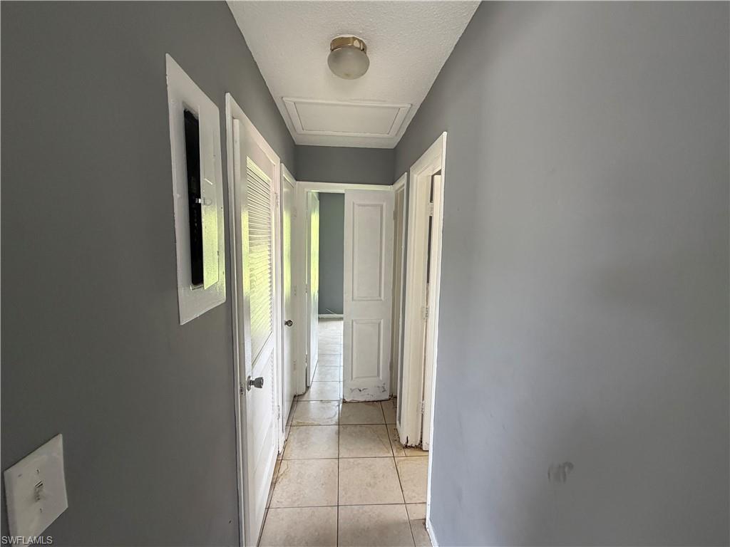 1123 Joel Blvd Property Photo 6