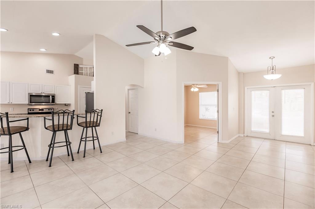 2107 Sw 30th Ter Property Photo 5