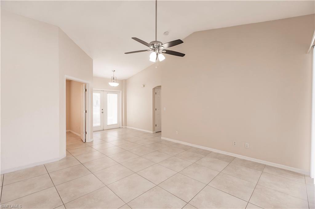 2107 Sw 30th Ter Property Photo 6