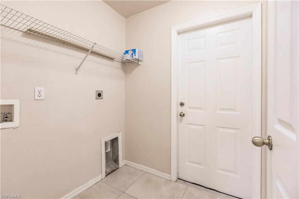 2107 Sw 30th Ter Property Photo 28