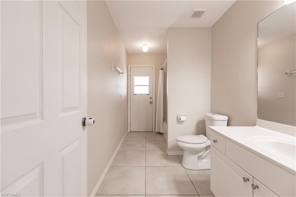 2107 Sw 30th Ter Property Photo 33