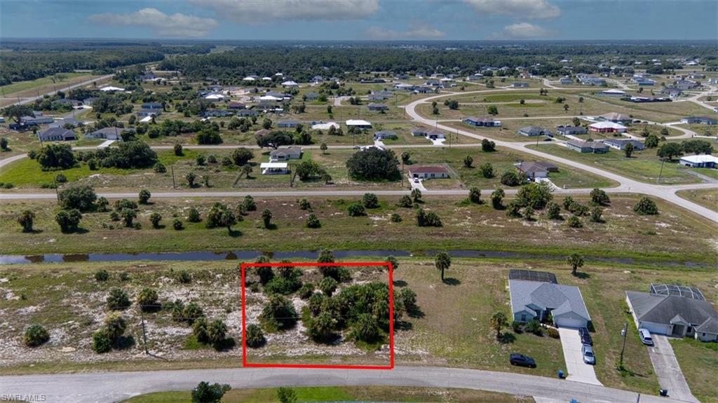 1396 Jay Ter Property Photo 3