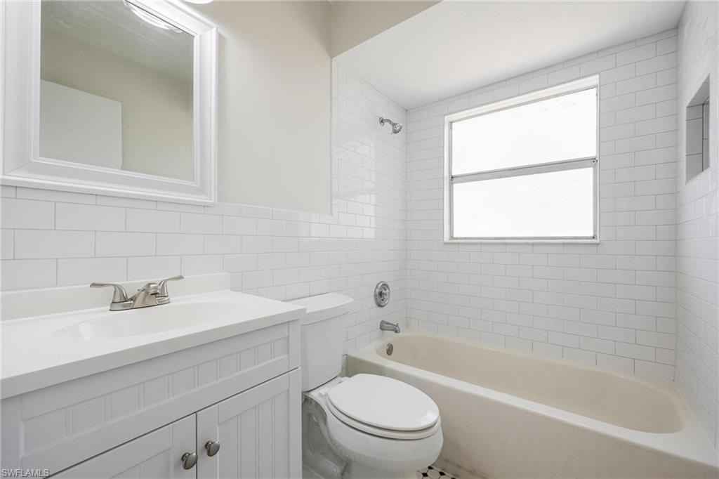 13830 5th St Property Photo 14