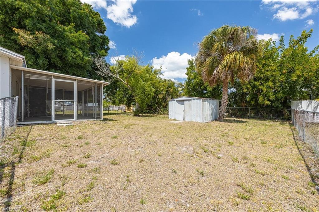 13830 5th St Property Photo 18