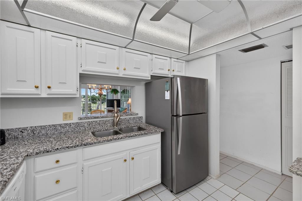 1660 Pine Valley Dr 201 Property Photo 7