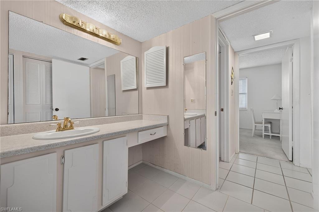 1660 Pine Valley Dr 201 Property Photo 15
