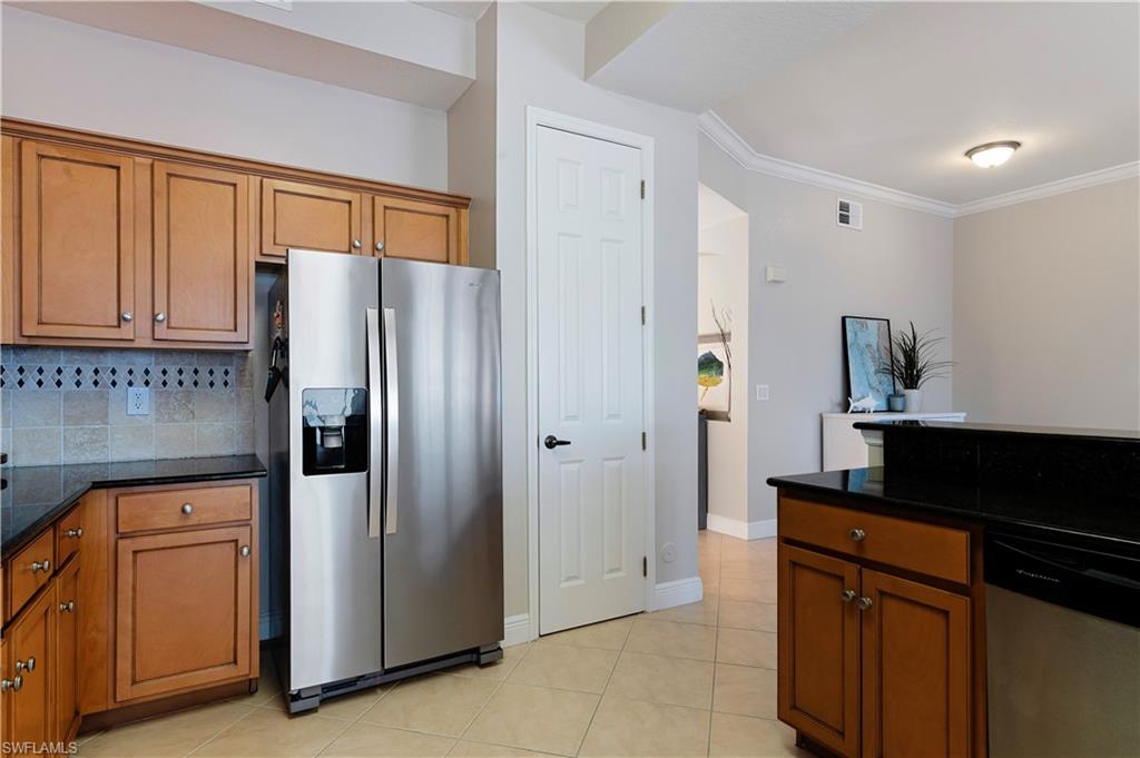 182 Shadroe Cove Cir 802 Property Photo 13