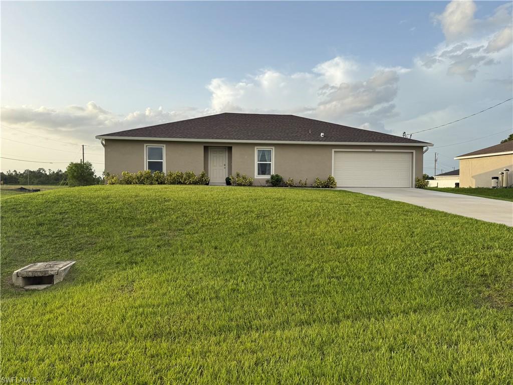 726 Nw Douglas Cir Property Photo 12