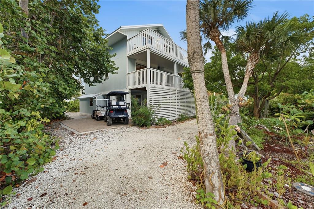 201 White Pelican DR Property Photo 1