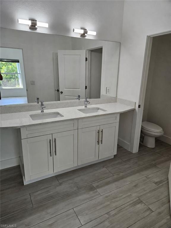 4425 Sw Santa Barbara Pl 203 Property Photo 11