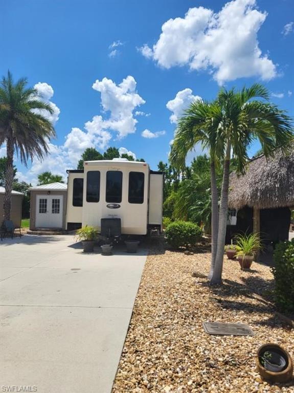 5250 Cypress Trail Resort Cir Property Photo 3
