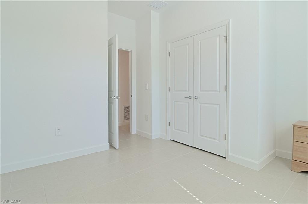 3947 Coneflower St Property Photo 28