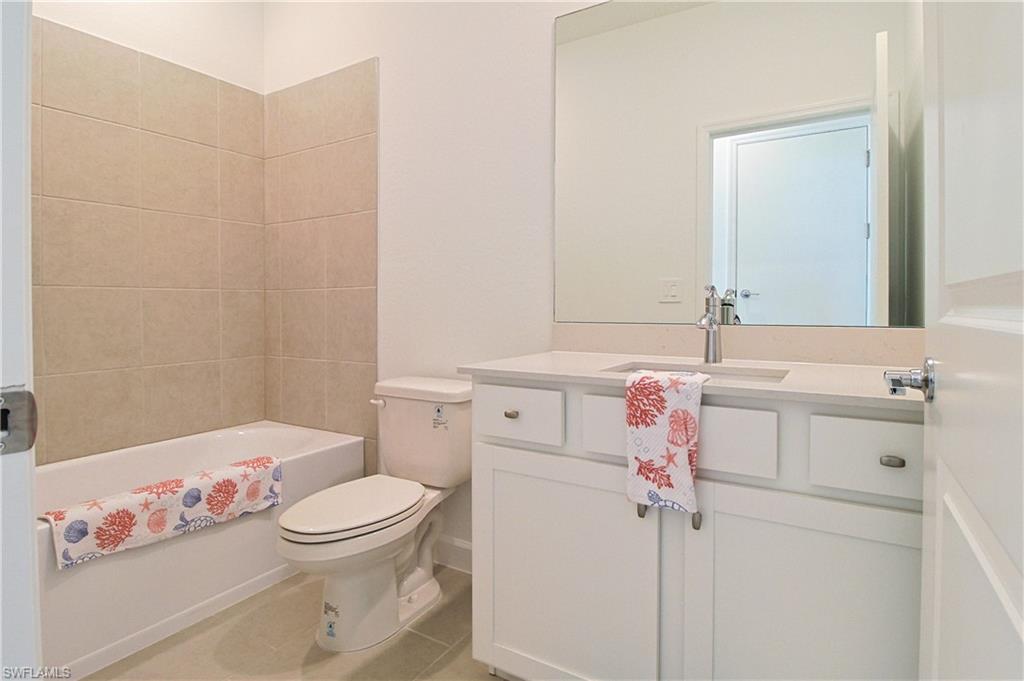 3947 Coneflower St Property Photo 29