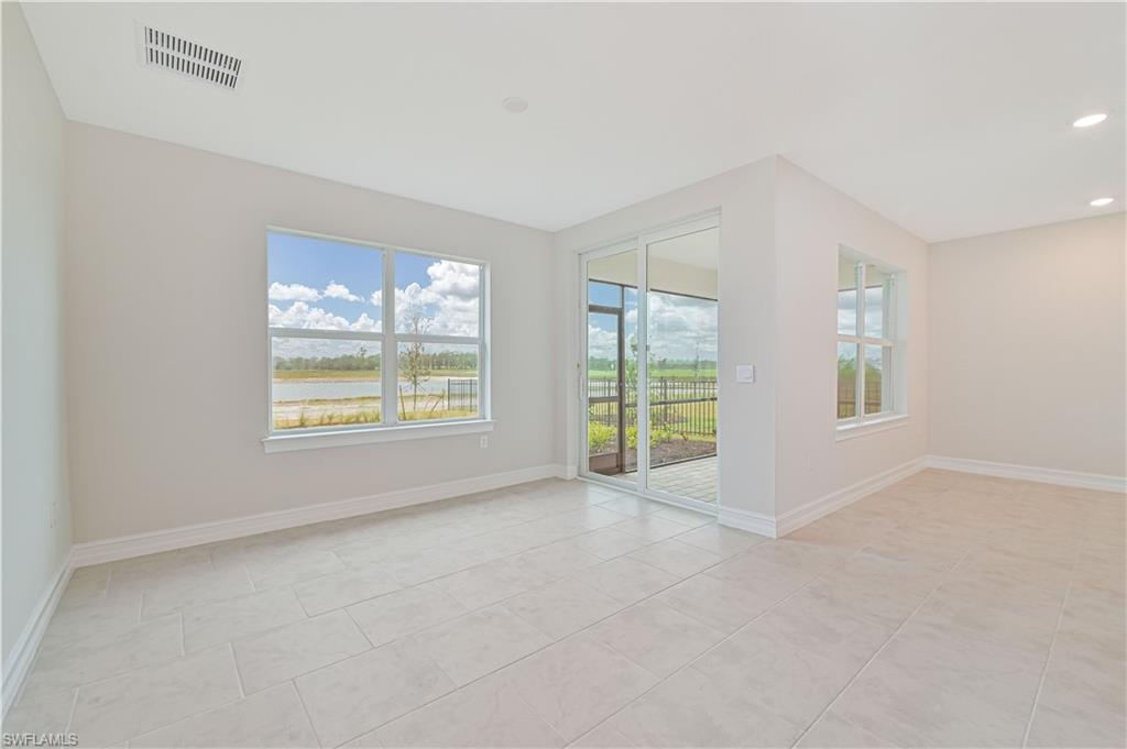 44526 Palm Frond Dr Property Photo 5