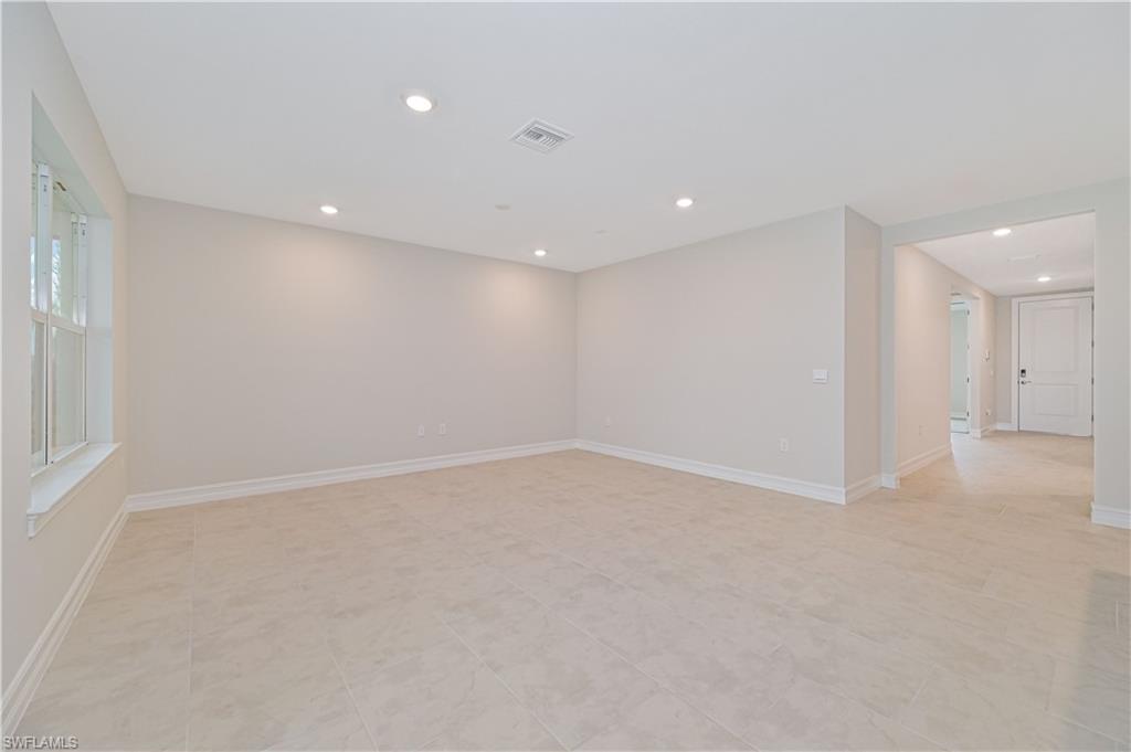 44526 Palm Frond Dr Property Photo 8