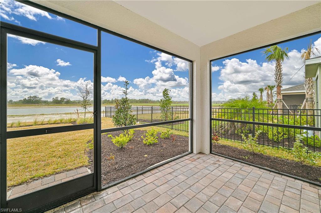 44526 Palm Frond Dr Property Photo 18