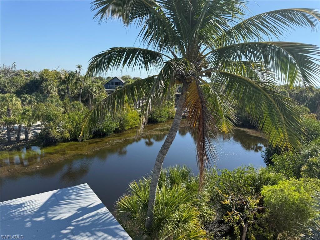 4486 Hammock Ct Property Photo 12