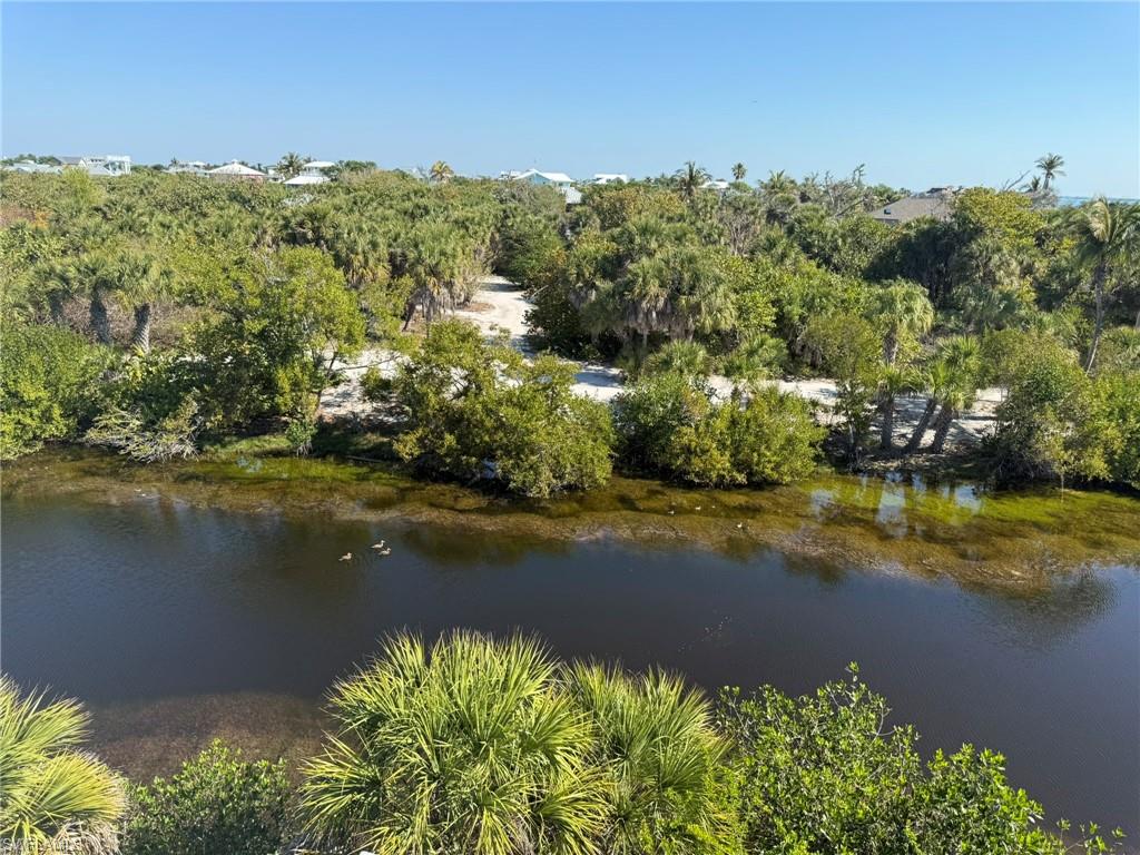 4486 Hammock Ct Property Photo 18