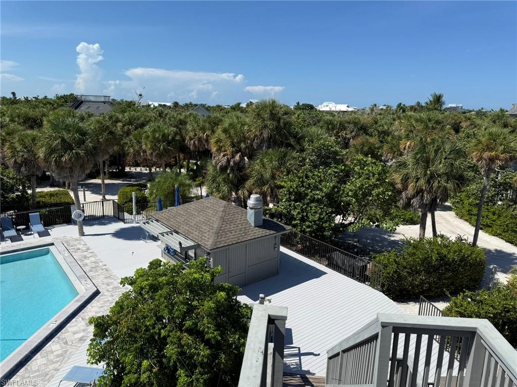 4486 Hammock Ct Property Photo 20
