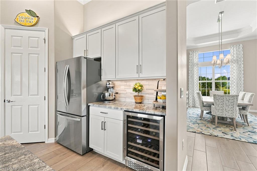 15892 Cranes Marsh Ct Property Photo 14