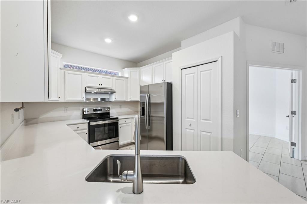 2583 Vine Ave Property Photo 12