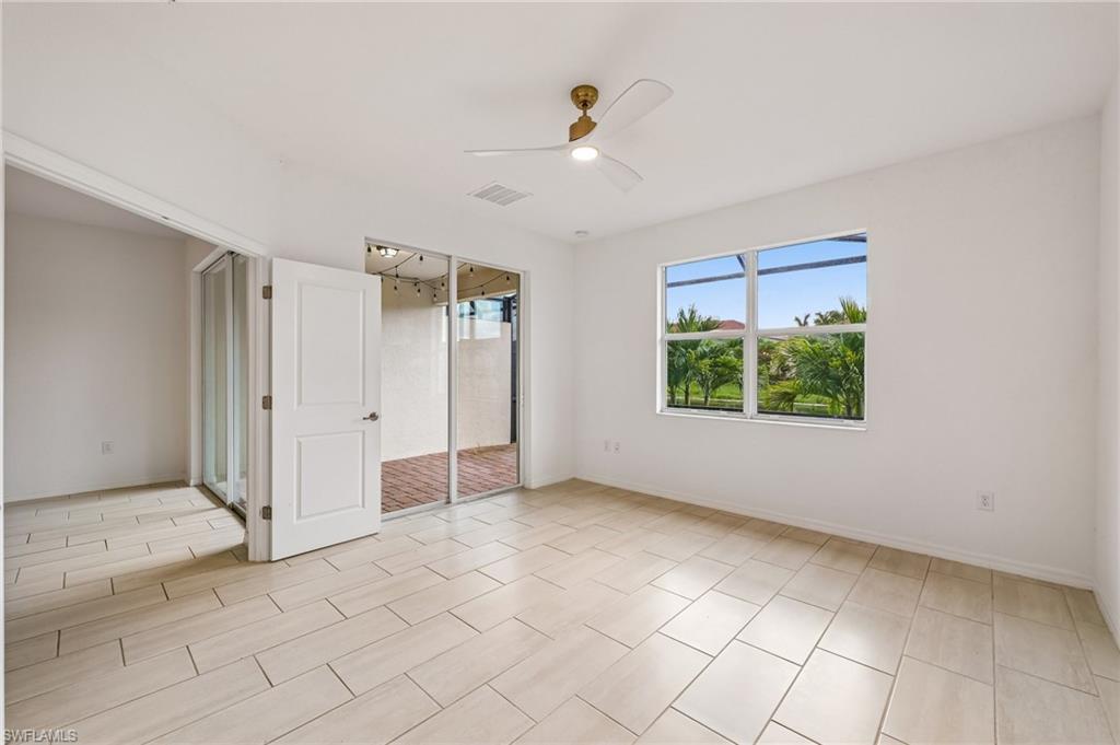 2583 Vine Ave Property Photo 16