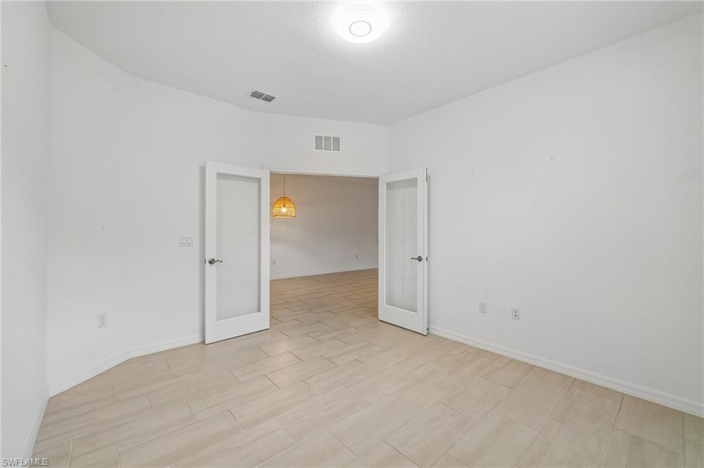 2583 Vine Ave Property Photo 23