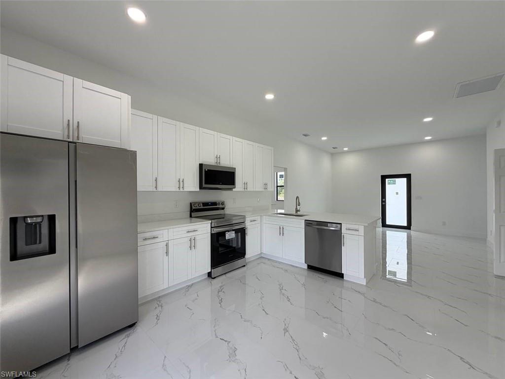 3931 Sunset Rd Property Photo 4