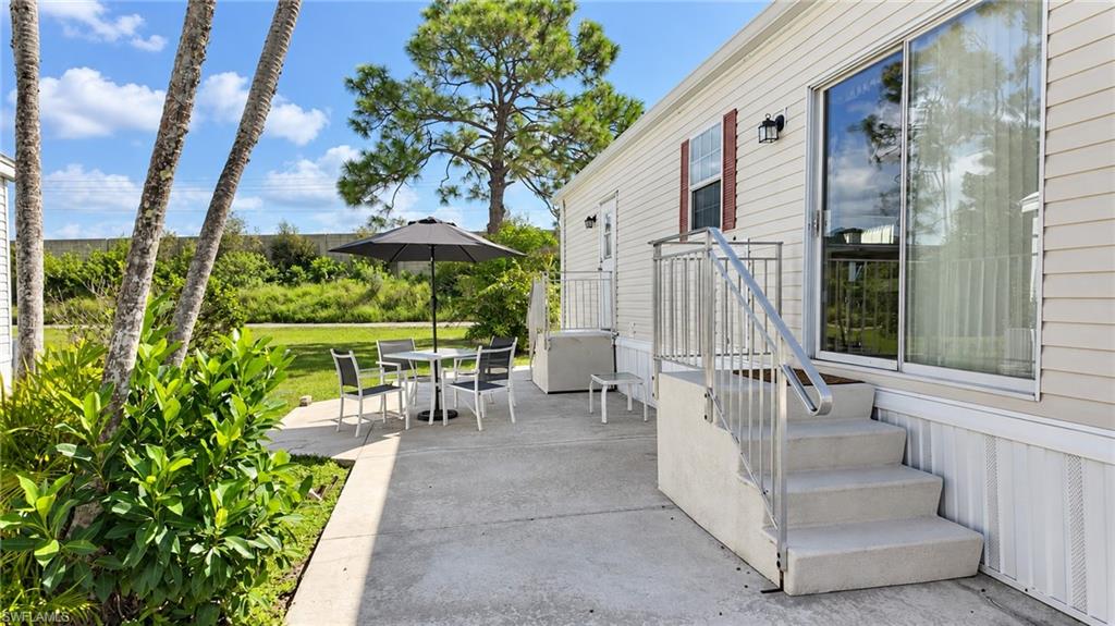 10915 Snowy Egret Cir Property Photo 2