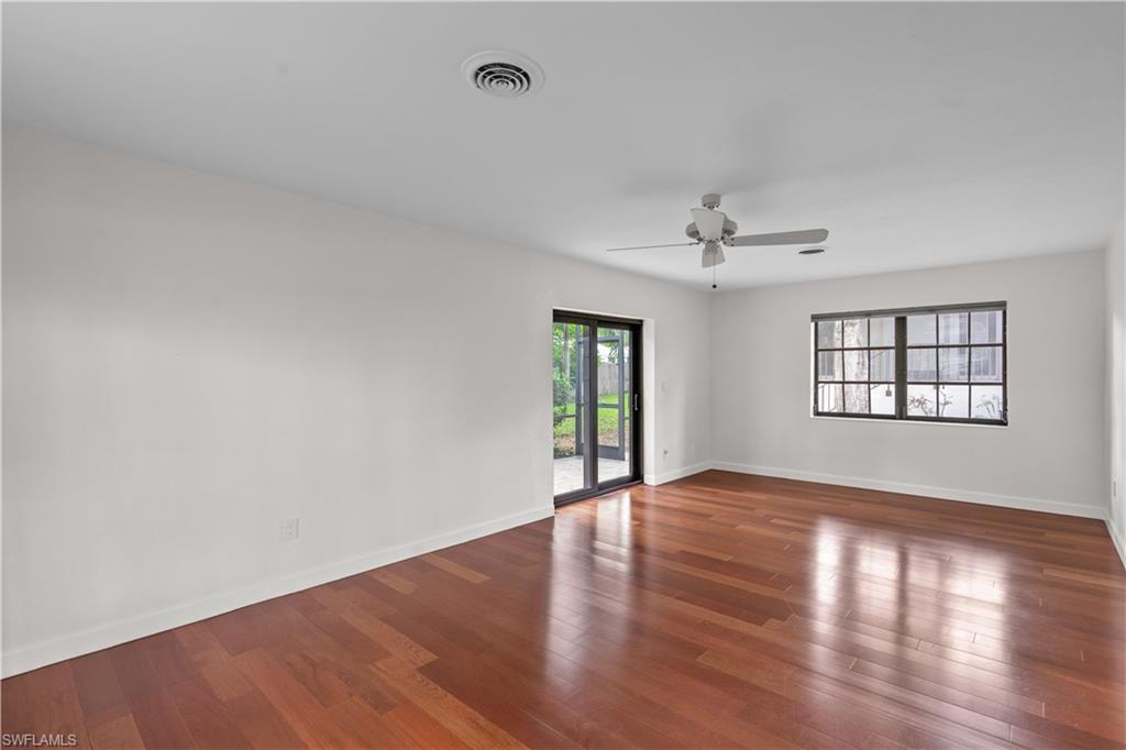 3209 W Riverside Dr Property Photo 31