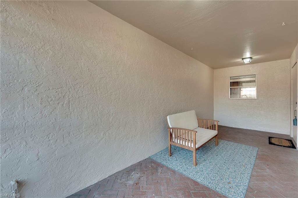 5584 Buring Ct Property Photo 28