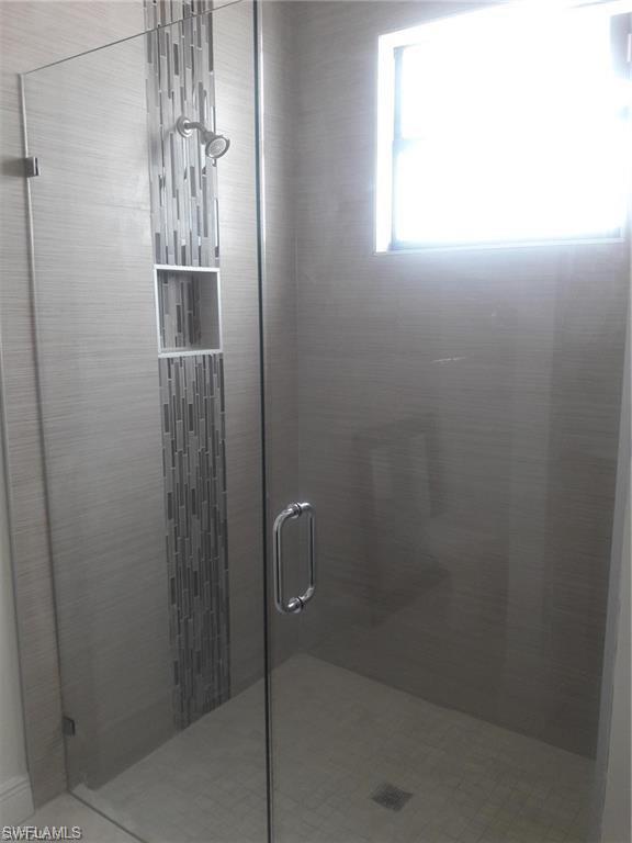 2713 Nw 42nd Ave Property Photo 8