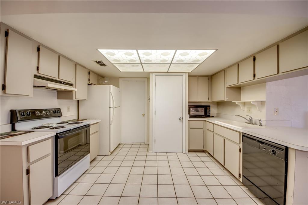 3421/3423 Skyline Blvd Property Photo 11