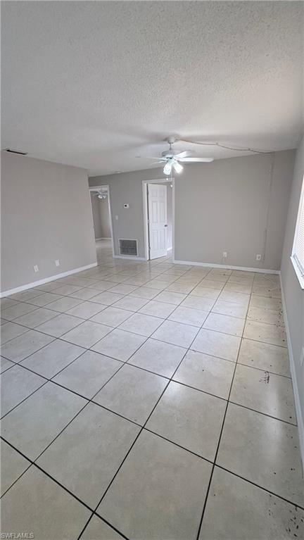 5537 10th Ave Property Photo 3