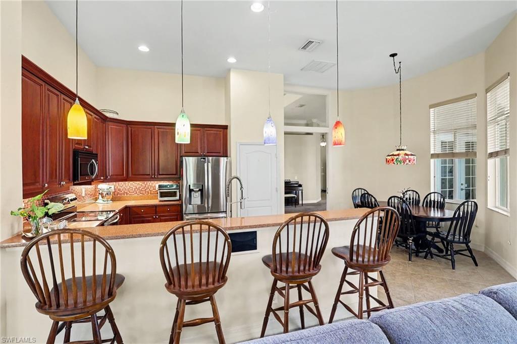 9040 Paseo De Valencia St Property Photo 14
