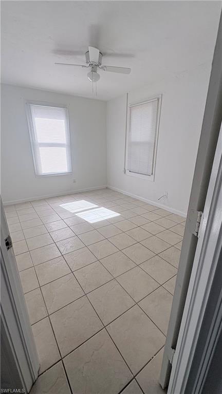 3042 Douglas Ave Property Photo 6
