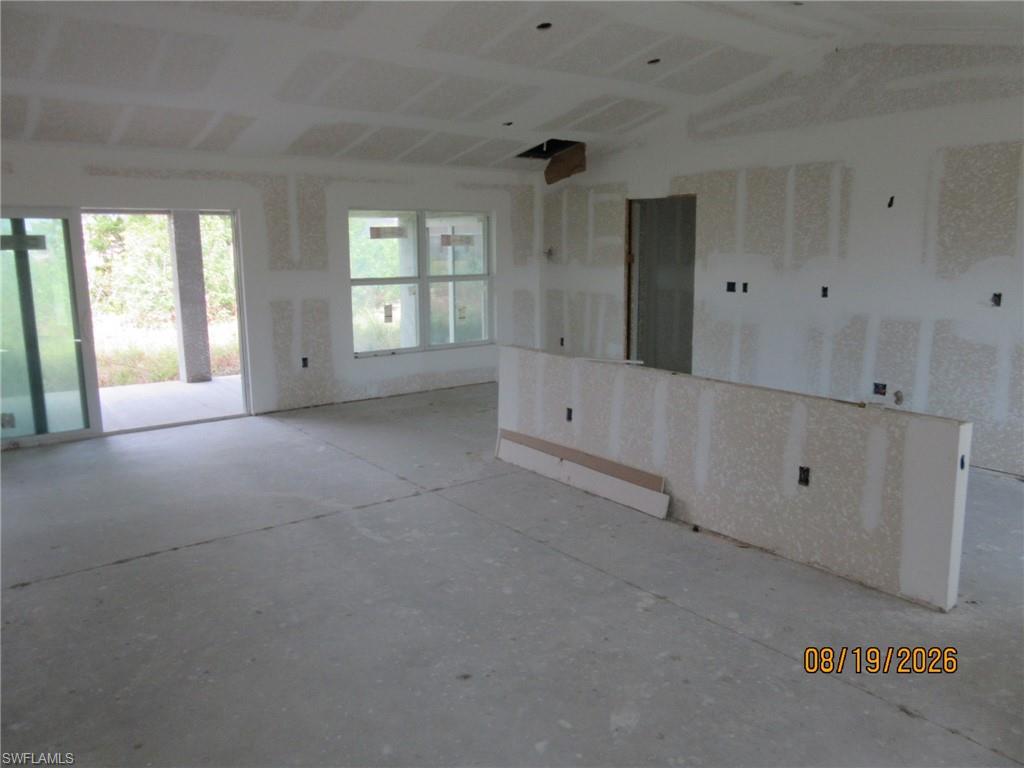 3931 Ne 12th Ave Property Photo 3