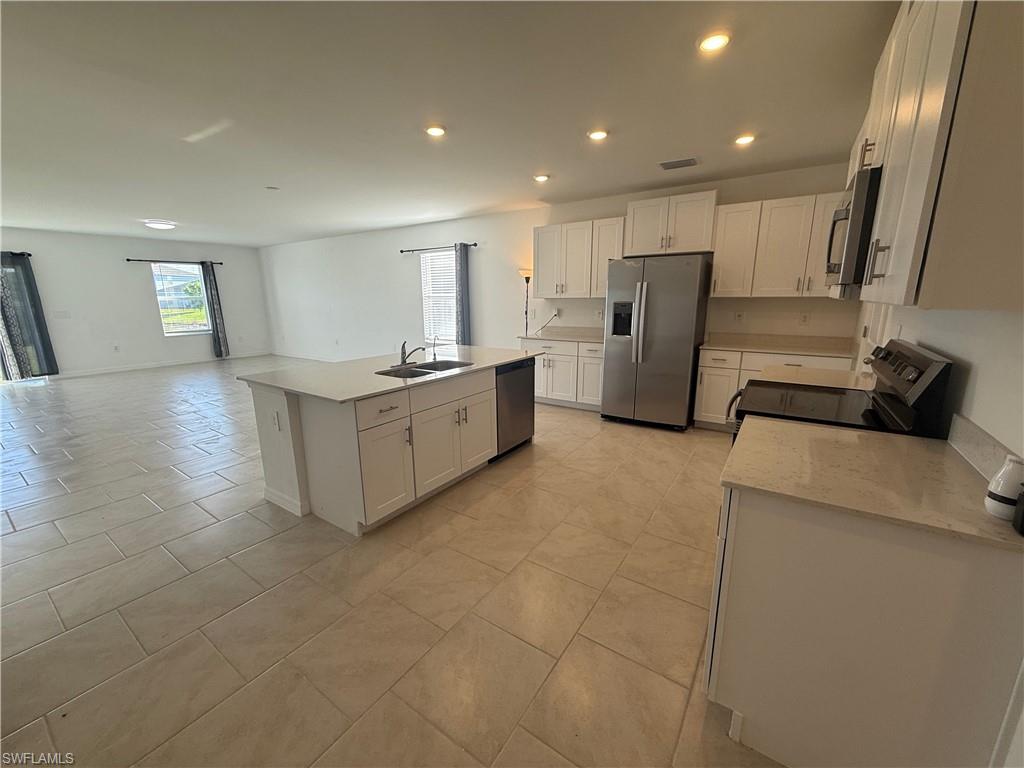 12442 Amber Waves Rd Property Photo 4