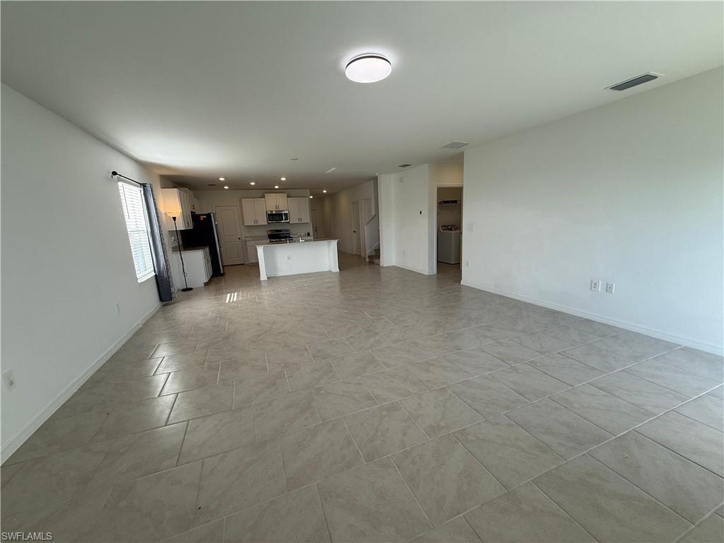 12442 Amber Waves Rd Property Photo 8