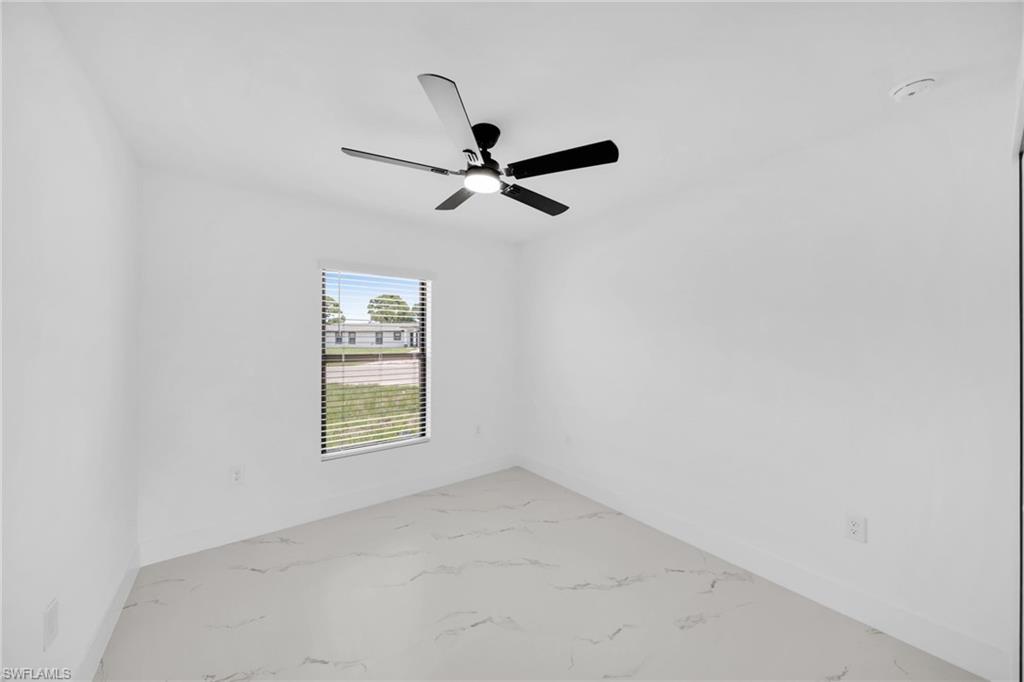4985 Fairway Ct Property Photo 8