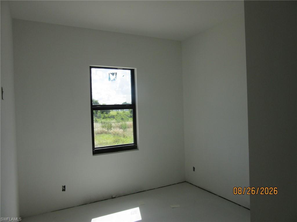 335 Rawlings Ave Property Photo 4