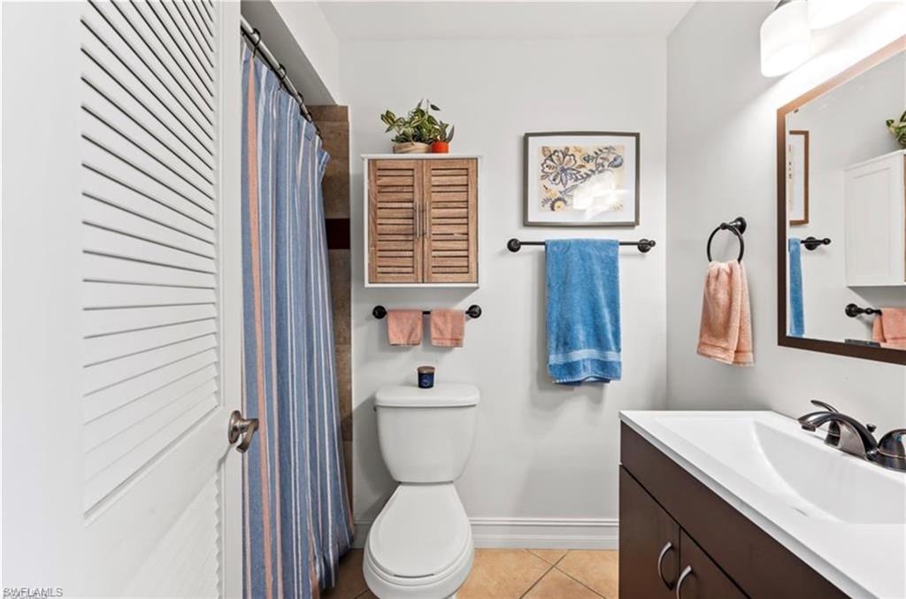 25486 Cockleshell Dr 806 Property Photo 11