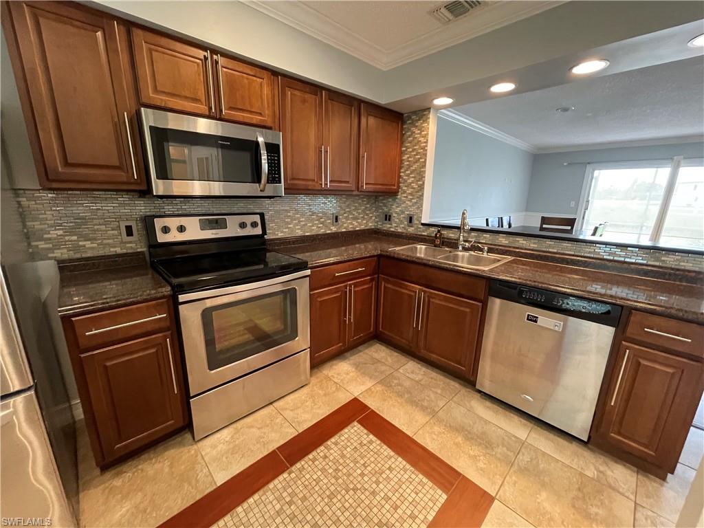 25486 Cockleshell Dr 806 Property Photo 21