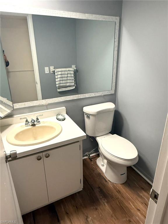 1406 Park Shore Cir 3 Property Photo 8