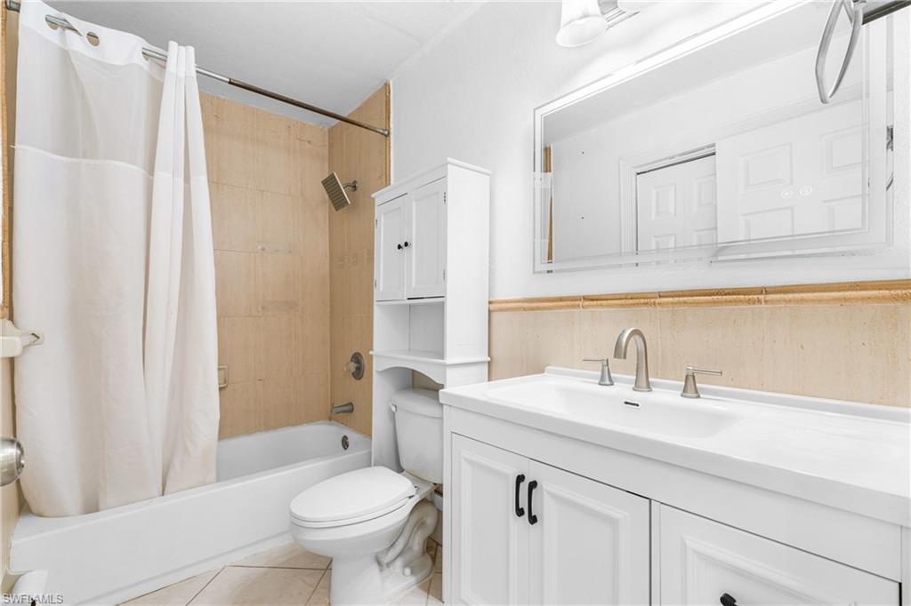 340 S Arboleda St Property Photo 18