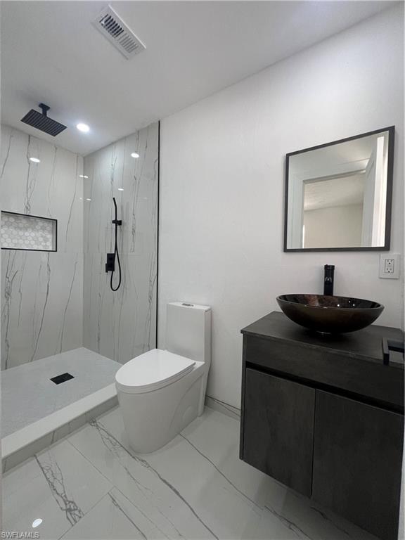 4562 Tennyson Dr Property Photo 8
