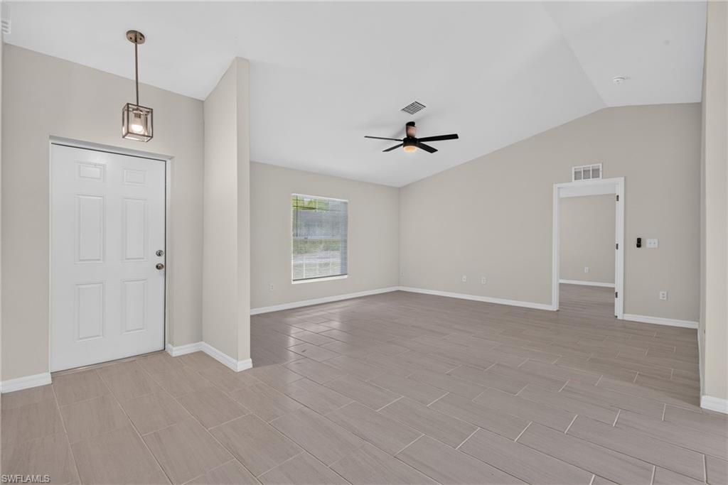 3307 Andalusia Blvd Property Photo 6