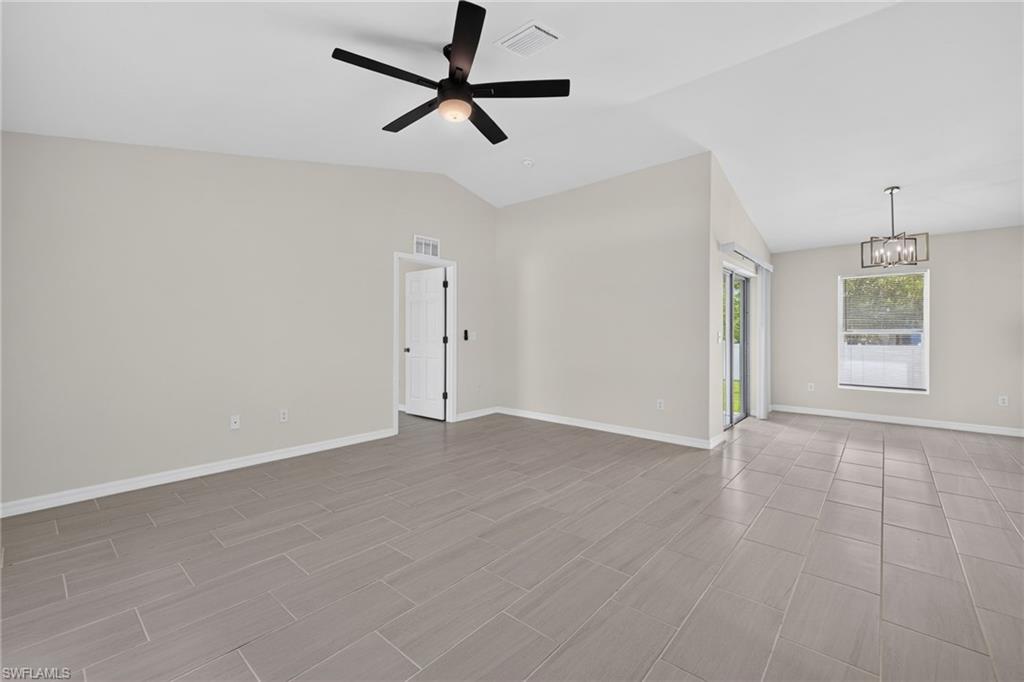 3307 Andalusia Blvd Property Photo 12