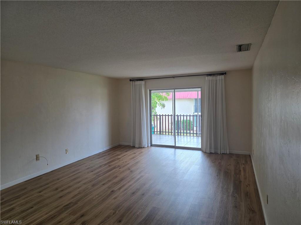 198 Joel Blvd 7 Property Photo 9